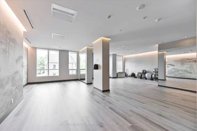 Additional image 32 of 500 Sherbourne St Unit 907