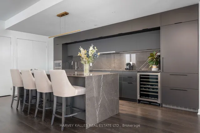 Additional image 4 of 185 Alberta Ave Unit 1105