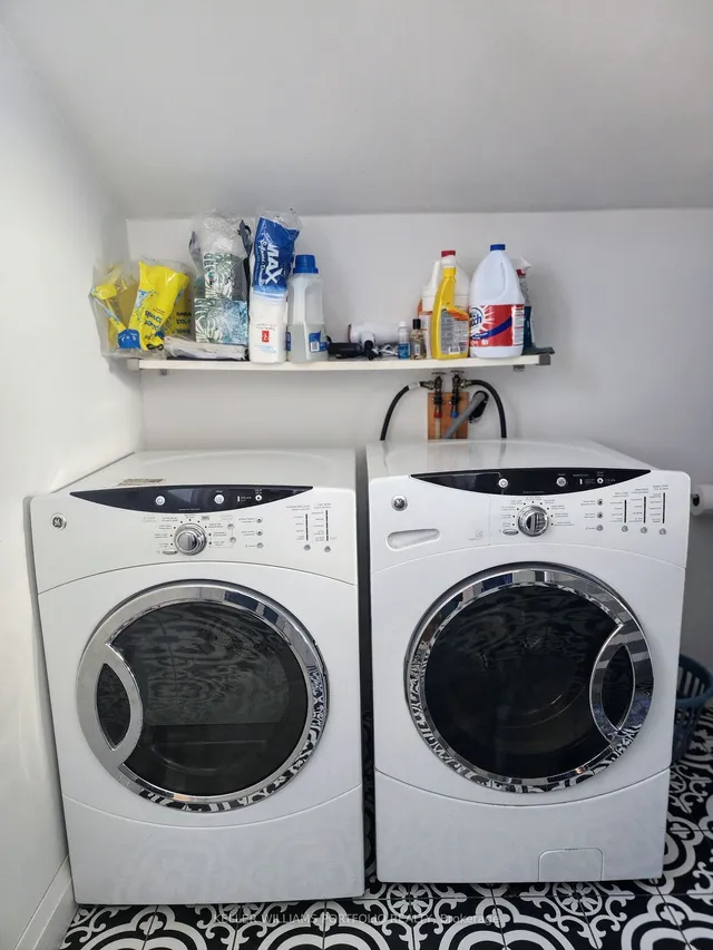 Additional image 12 of 1427 Lansdowne Ave