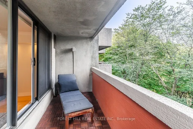 Additional image 31 of 360 Bloor St Unit 110