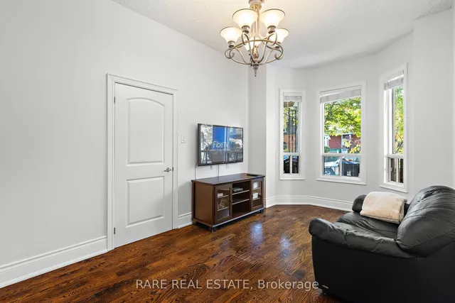 Additional image 16 of 69 Robert St