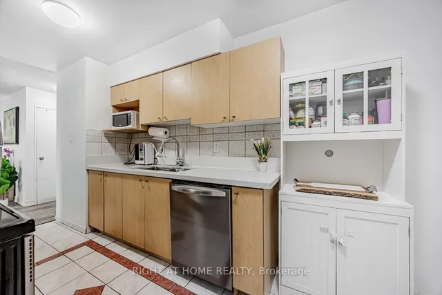 Additional image 16 of 2050 Bridletowne Circ Unit 911