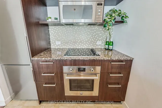 Additional image 7 of 12 York St Unit 2003