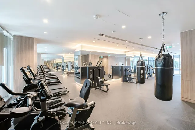 Additional image 34 of 576 Front St Unit 1801E