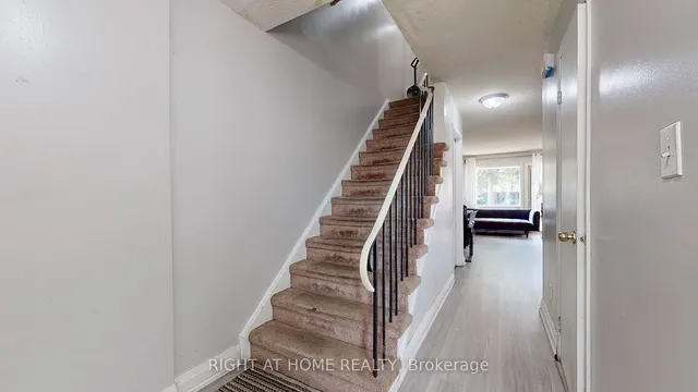 Additional image 23 of 11 Livonia Pl Unit 18