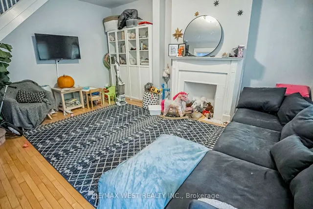 Additional image 9 of 98 Glendale Ave