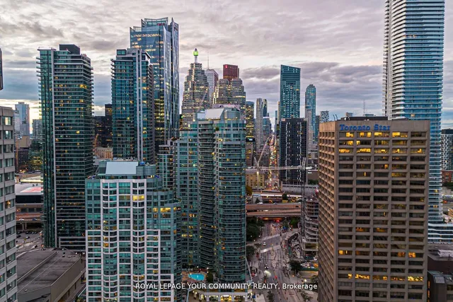 Additional image 23 of 10 Queens Quay Unit 2402