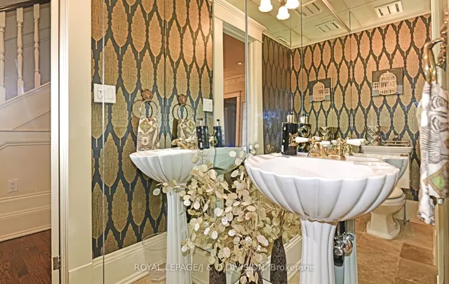 Additional image 13 of 254 Russell Hill Rd