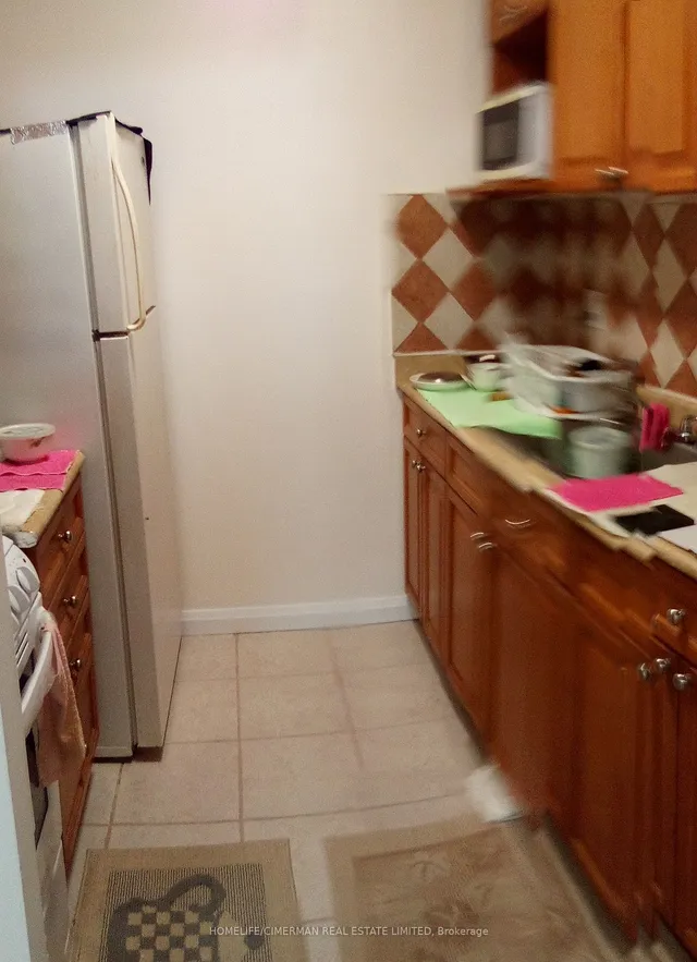 Additional image 9 of 940 Caledonia Rd Unit 1207