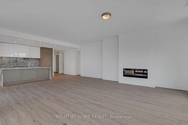 Additional image 13 of 118 Merchants' Wharf Unit 912