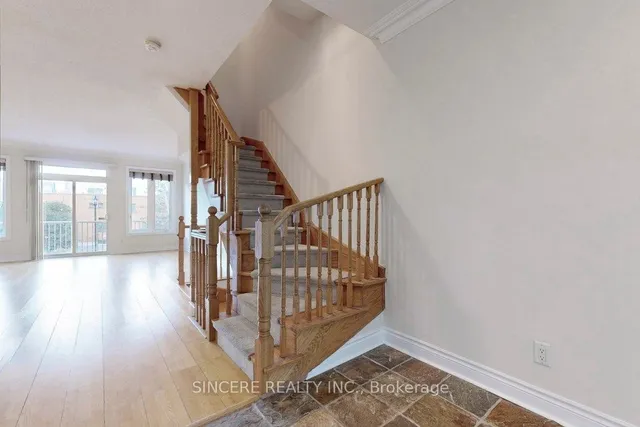 Additional image 11 of 2 Clairtrell Rd Unit C