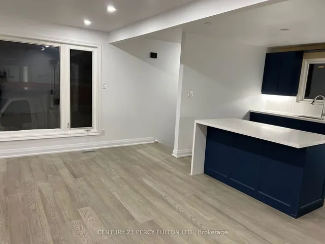 Additional image 3 of 54 Howell Sq