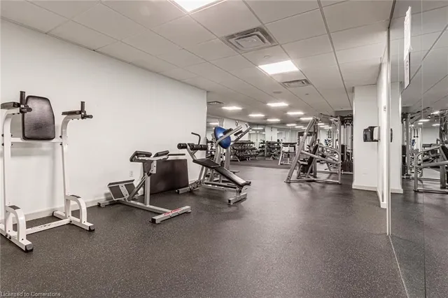 Additional image 19 of 725 King St Unit 901