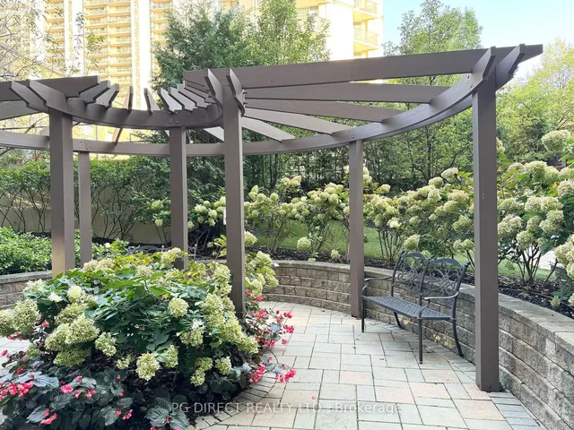 Additional image 32 of 934 Mount Pleasant Rd Unit TH6