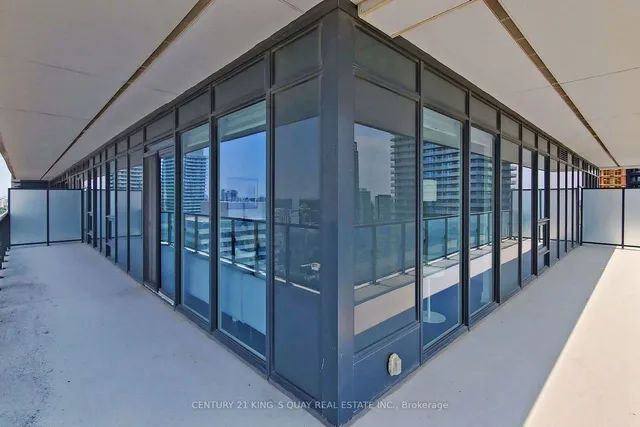 Additional image 21 of 955 Bay St Unit 3503