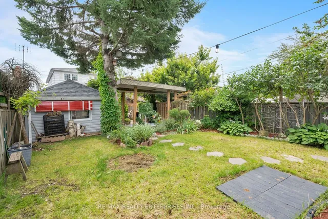 Additional image 40 of 168 Dunraven Dr