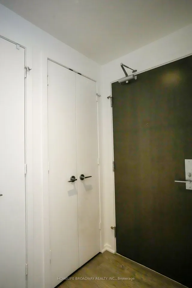 Additional image 15 of 101 Charles St Unit 4810