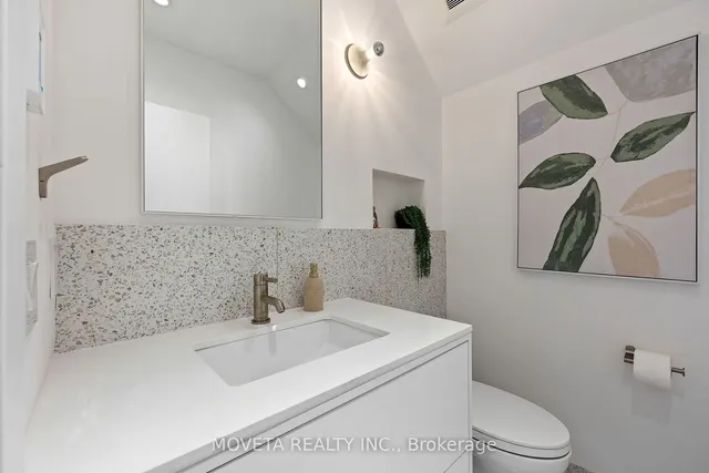 Additional image 27 of 2 Addison Cres