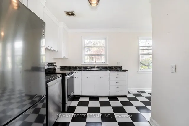 Additional image 12 of 52 Valecrest Dr