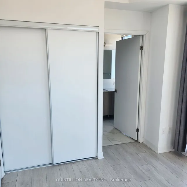 Additional image 7 of 31 Tippett Rd Unit 1015