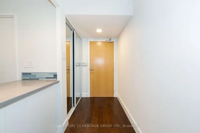 Additional image 3 of 5 Kenneth Ave Unit 406