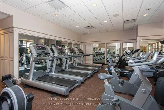 Additional image 21 of 55 Harbour Sq Unit 1417