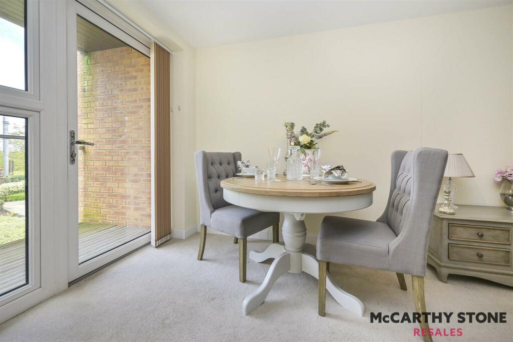 Additional image 4 of Eleanor House, London Road, St. Albans . AL1 1NR