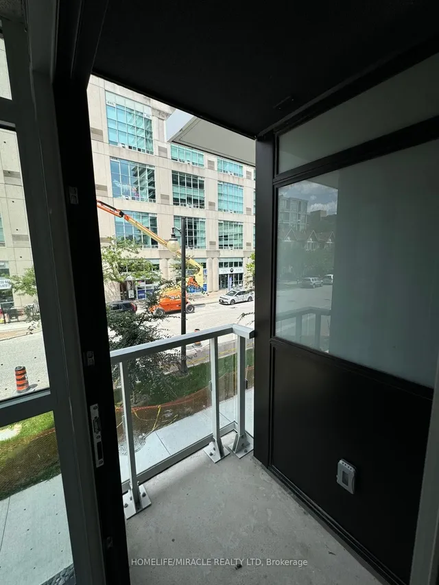 Additional image 19 of 251 Manitoba St Unit 137