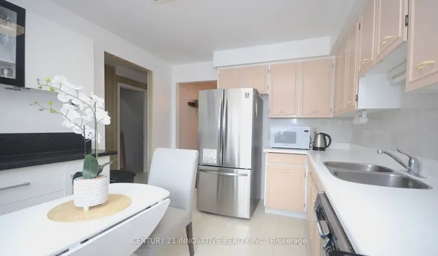 Additional image 6 of 9 Candy Courtway Unit 14