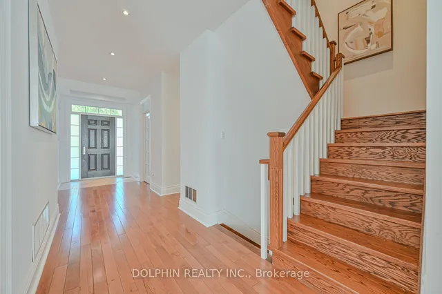 Additional image 6 of 1084B Kipling Ave