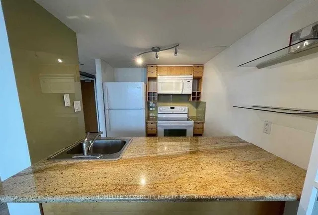 Additional image 10 of 38 Elm St Unit #3113