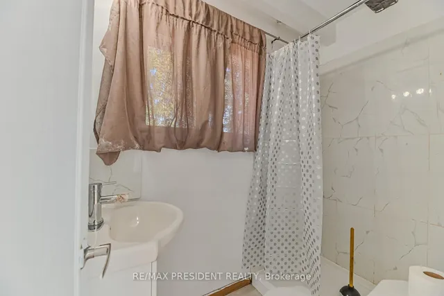 Additional image 13 of 14 Milkwood Ave