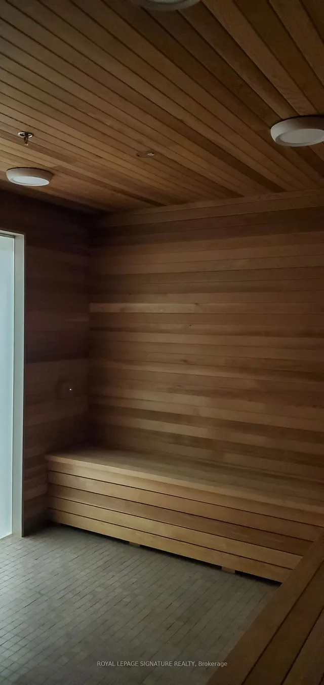 Additional image 18 of 1926 Lake Shore Blvd Unit 4015