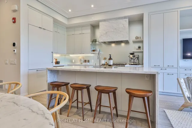 Additional image 3 of 363 Avenue Rd