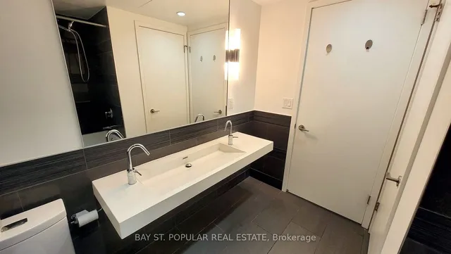 Additional image 15 of 70 Distillery Lane Unit 1807