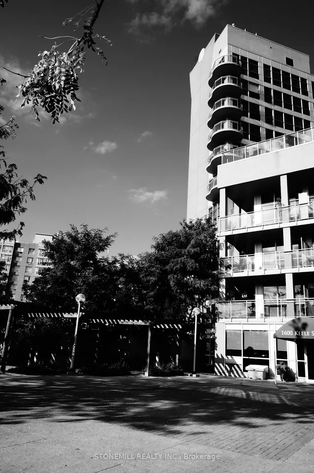 Additional image 18 of 1600 KEELE St Unit 814