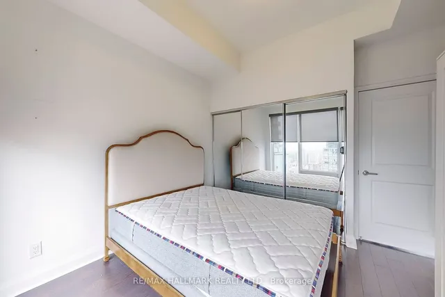 Additional image 20 of 65 St Mary St Unit 3607