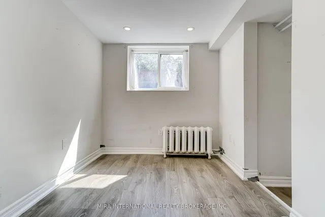 Additional image 33 of 11 Laxton Ave