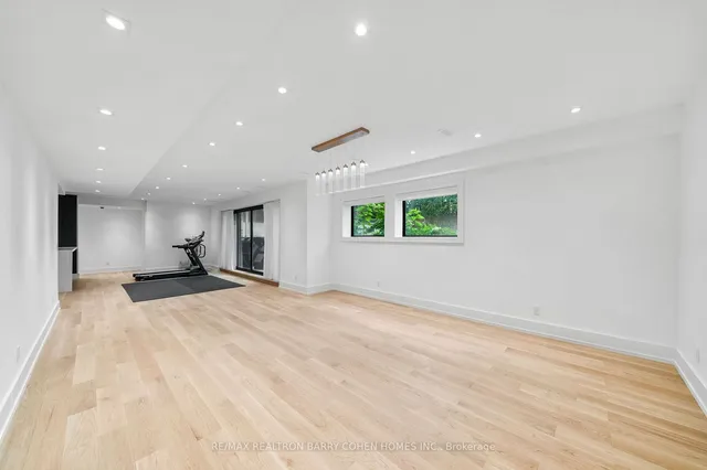 Additional image 27 of 28 Brian Cliff Dr