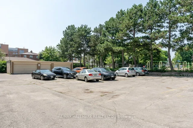 Additional image 21 of 53 Neptune Dr Unit 2