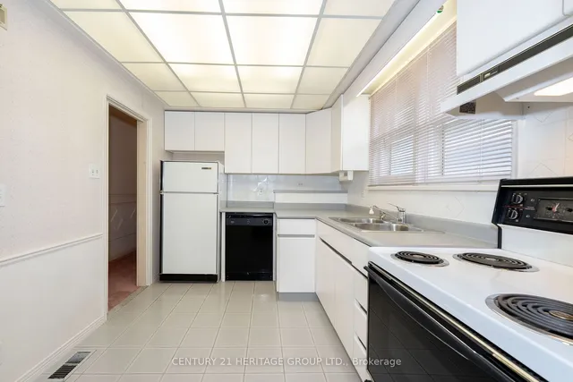 Additional image 10 of 226 Pleasant Ave