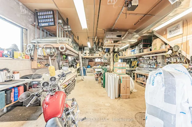 Additional image 36 of 240 Pellatt Ave