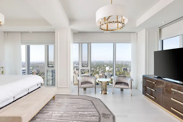 Additional image 24 of 200 Cumberland St Unit 3802