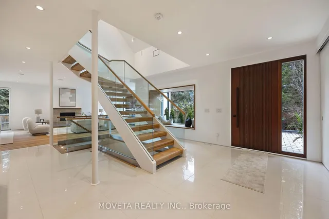 Additional image 3 of 2 Addison Cres