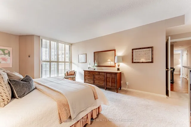 Additional image 18 of 55 Prince Arthur Ave Unit 805