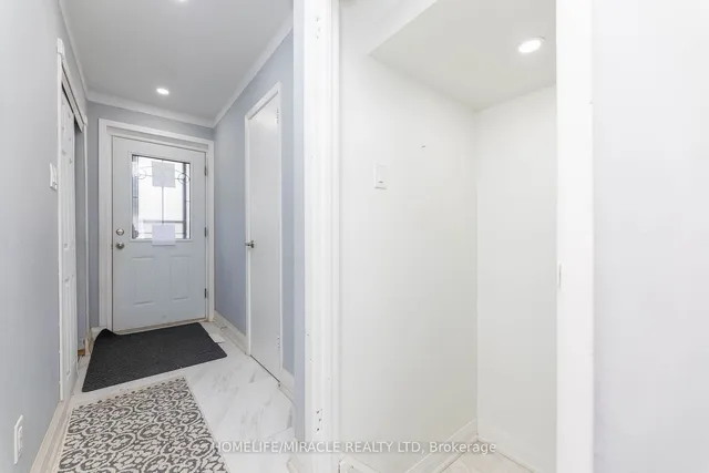 Additional image 5 of 366 Driftwood Ave Unit 20