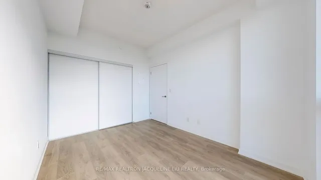 Additional image 13 of 38 Forest Manor Rd Unit 1309