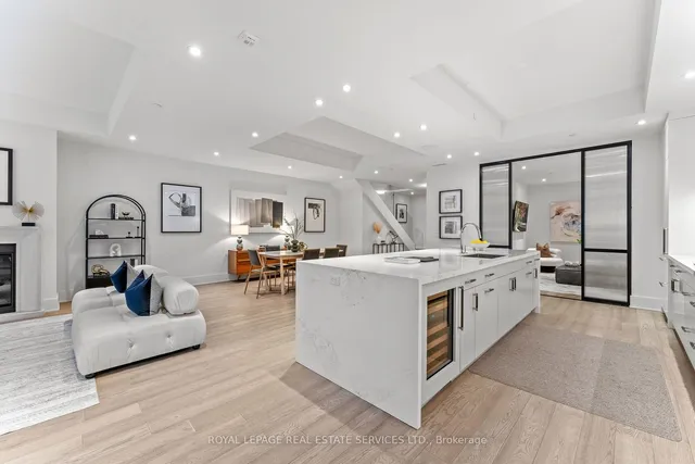 Additional image 11 of 36 Birch Ave Unit 102