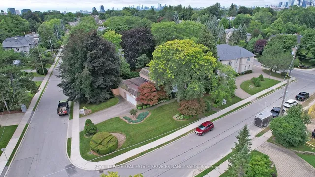 Additional image 34 of 31 Saintfield Ave