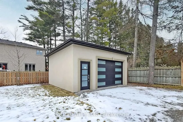 Additional image 30 of 86 Deep Dene Dr